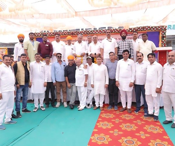 WhatsApp Image 2024-12-05 at 2.53.25 PM